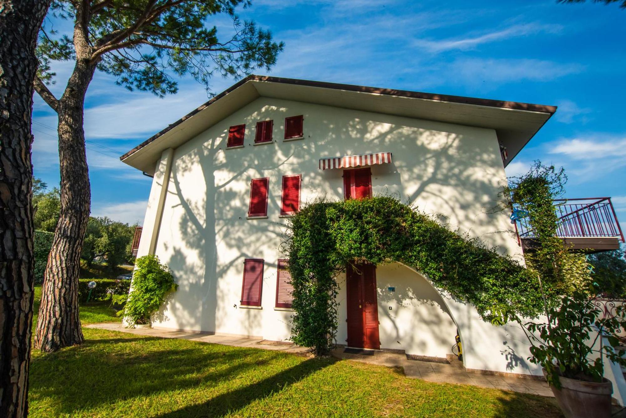 Marialuisa'S Home - Residence Gardoncino Манерба дел Гарда Екстериор снимка